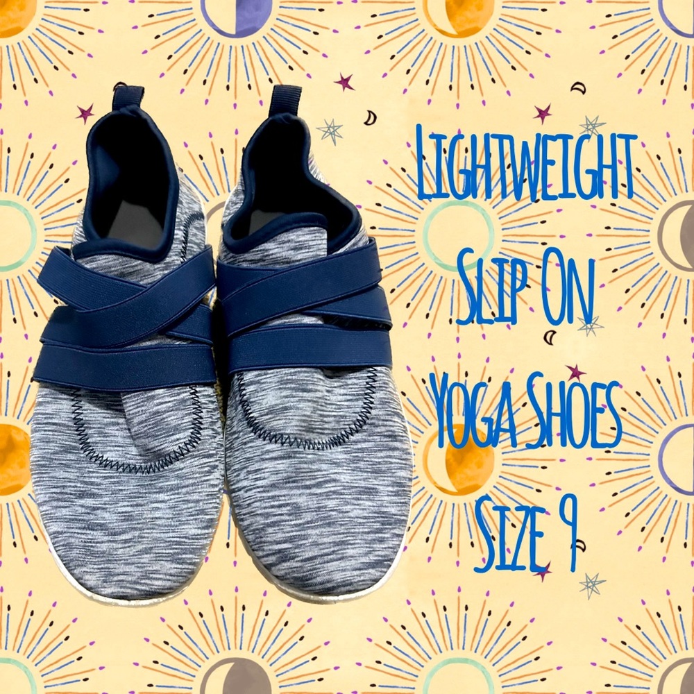 Lightweight Slip on Yoga shoes 🧘🏼‍♀️ Size 9